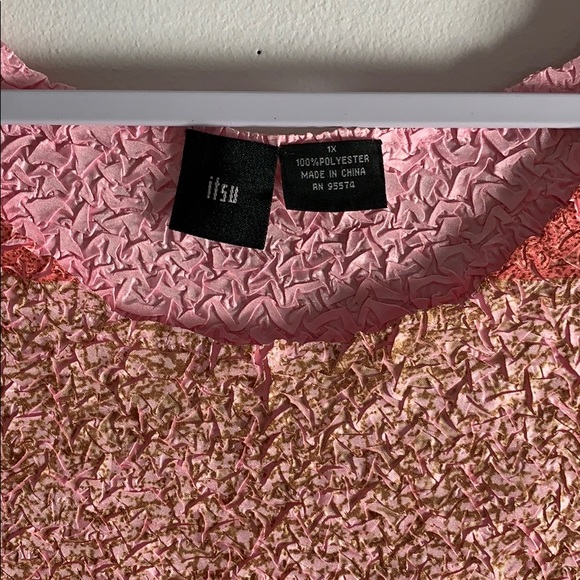 Fun Textured Top - Picture 2 of 4